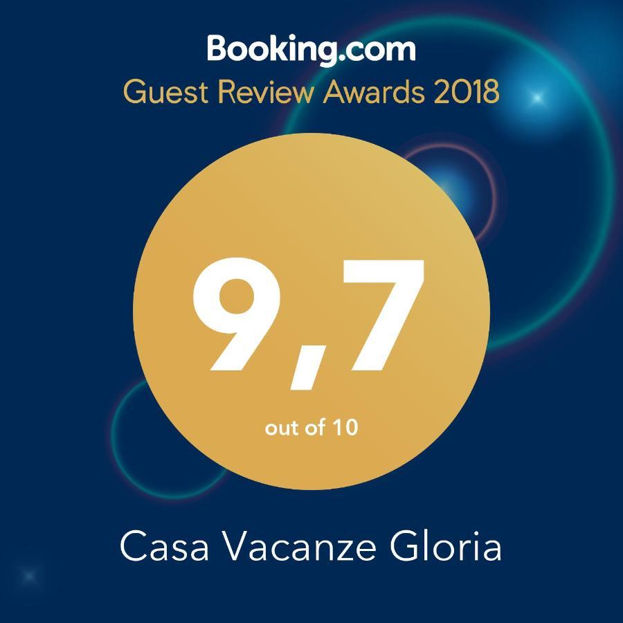 Casa Vacanze Gloria カステッランマーレ・デル・ゴルフォ エクステリア 写真