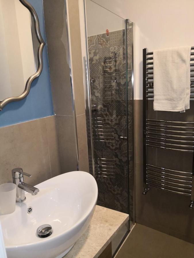 Casa Vacanze Gloria カステッランマーレ・デル・ゴルフォ エクステリア 写真